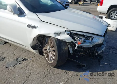 2015 Kia K900 Luxury from USA, damaged, VIN KNALW4D45F6019582